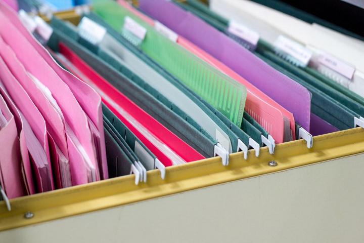 Classer des dossiers médicaux Martinique
